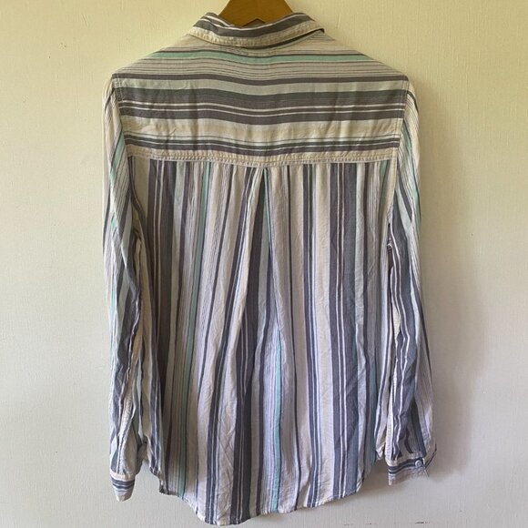 beachlunchlounge Button Front Blouse Striped Collared Women's Size Medium - Picture 5 of 5
